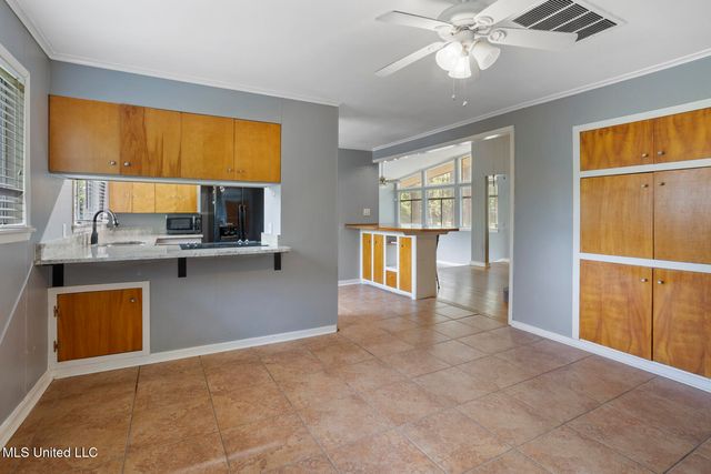 2067 Southwood Road, Jackson, MS 39211