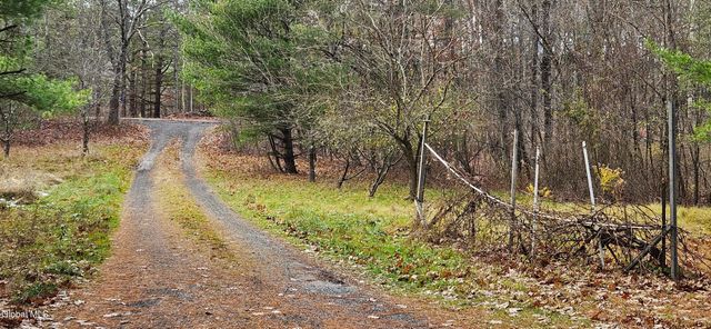 374 North Ridge Road, New Baltimore, NY 12087