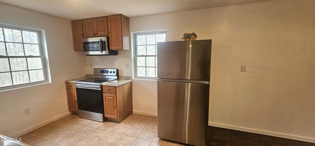 374 North Ridge Road, New Baltimore, NY 12087