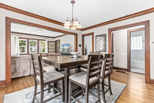 3350 Knox Avenue N, Minneapolis, MN 55412