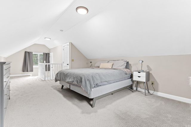 3350 Knox Avenue N, Minneapolis, MN 55412