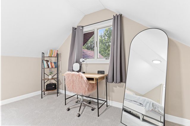 3350 Knox Avenue N, Minneapolis, MN 55412