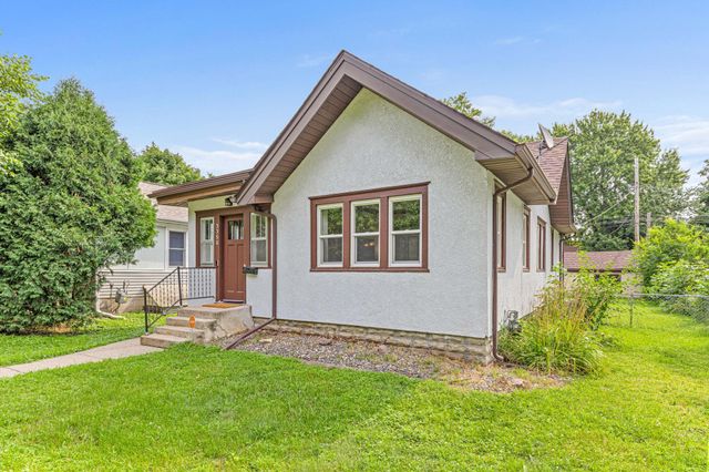 3350 Knox Avenue N, Minneapolis, MN 55412