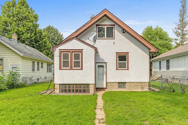 3350 Knox Avenue N, Minneapolis, MN 55412