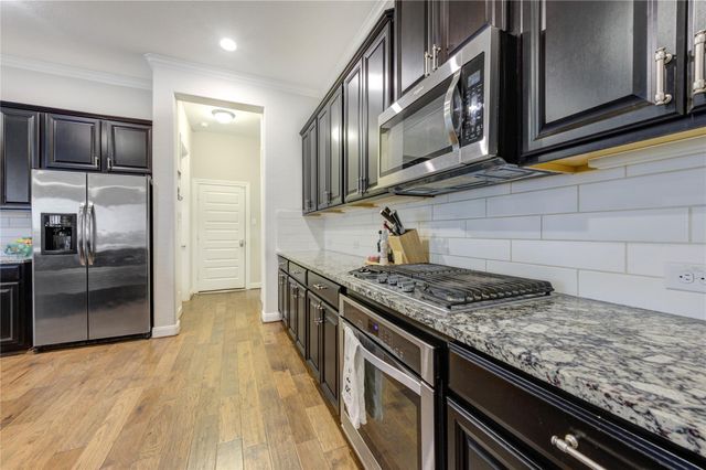 24807 Pleasant Shores Court, Richmond, TX 77406