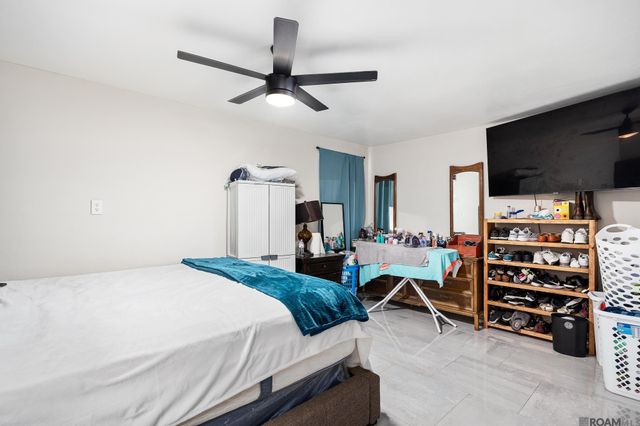 1801 Landry Dr, Baker, LA 70714