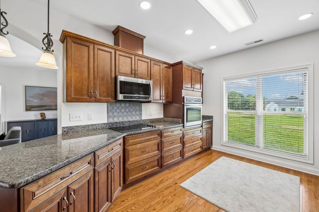 1088 Atkins Road Ext, Cedar Hill, TN 37032