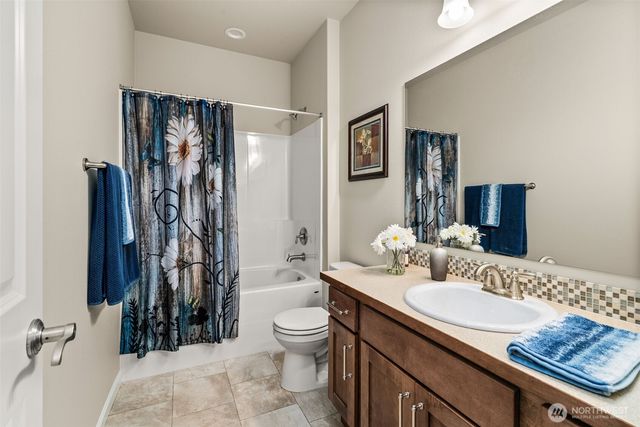 7412 Mirasett Street SW, Tumwater, WA 98512