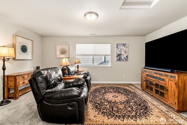 7412 Mirasett Street SW, Tumwater, WA 98512