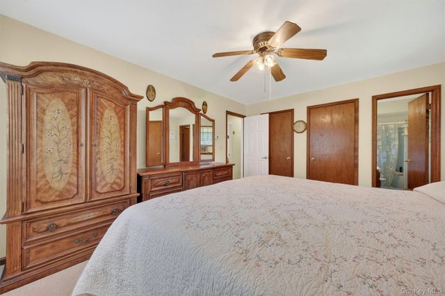 22 Beverly Drive, Warwick, NY 10990
