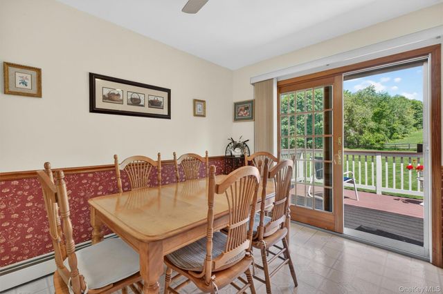 22 Beverly Drive, Warwick, NY 10990