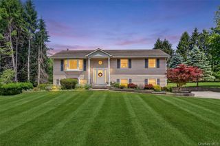 22 Beverly Drive, Warwick, NY 10990