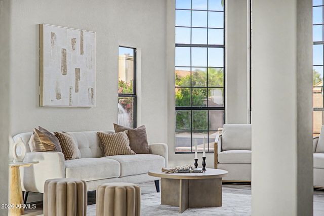 902 N SAINT ELENA Street, Gilbert, AZ 85234