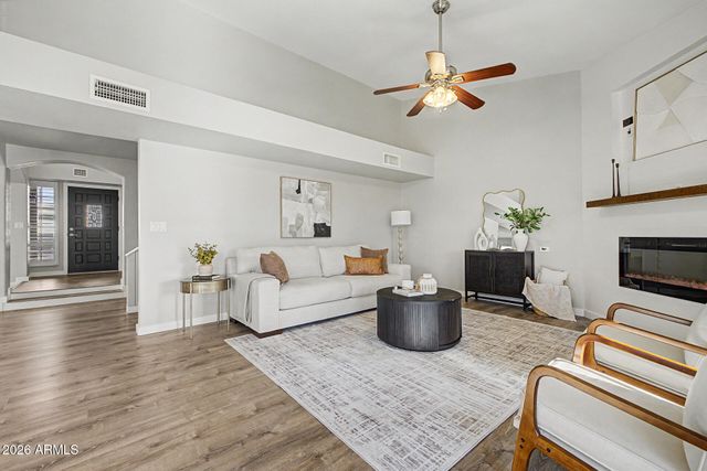902 N SAINT ELENA Street, Gilbert, AZ 85234