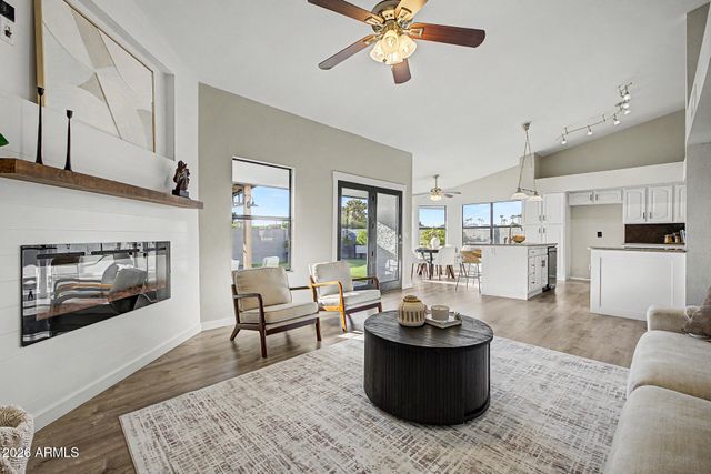 902 N SAINT ELENA Street, Gilbert, AZ 85234