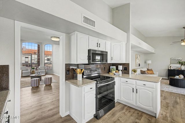 902 N SAINT ELENA Street, Gilbert, AZ 85234