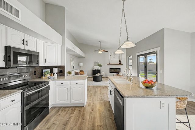902 N SAINT ELENA Street, Gilbert, AZ 85234