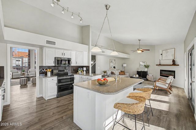 902 N SAINT ELENA Street, Gilbert, AZ 85234
