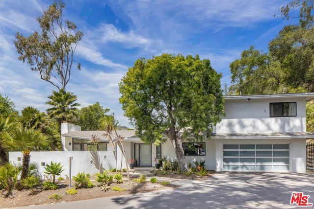 874 N Norman Place, Los Angeles, CA 90049