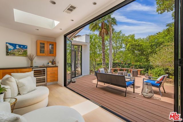 874 N Norman Place, Los Angeles, CA 90049