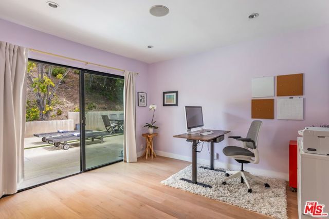 874 N Norman Place, Los Angeles, CA 90049