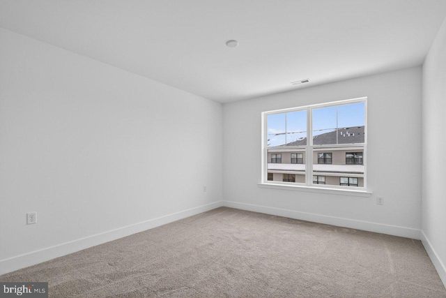 135 JOHN VANZANDT DR, Titusville, NJ 08560
