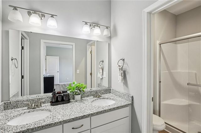 1108 NW Hilltop Lane, Grain Valley, MO 64029