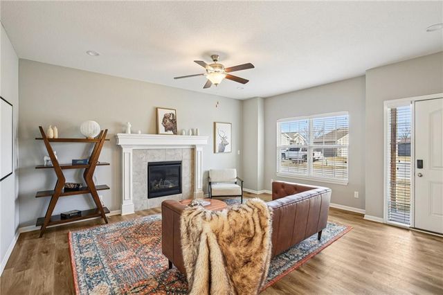 1108 NW Hilltop Lane, Grain Valley, MO 64029