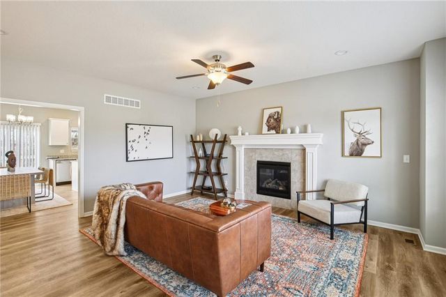 1108 NW Hilltop Lane, Grain Valley, MO 64029