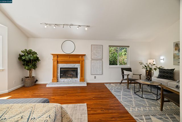 599 Best Rd, Pleasant Hill, CA 94523