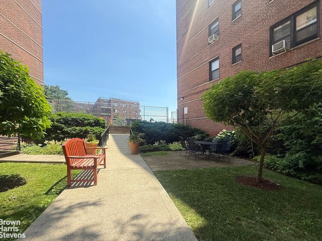 3616 HENRY HUDSON Parkway 6AN, New York City, NY 10463