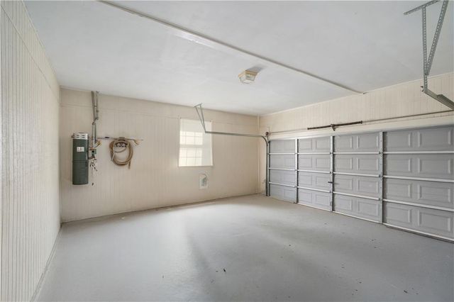5174 Roswell S Road, Mobile, AL 36619