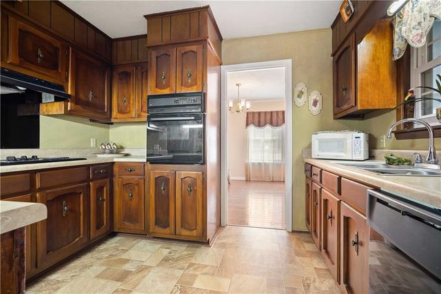 5174 Roswell S Road, Mobile, AL 36619