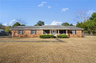 5174 Roswell S Road, Mobile, AL 36619