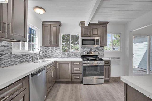 4 Wightman, Antioch, CA 94509