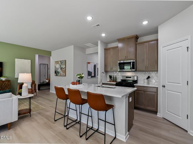 1214 Winding Spg Drive, Mebane, NC 27302