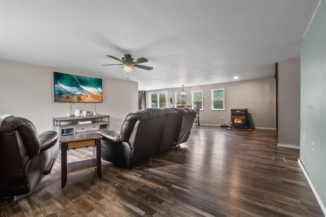 1240 E Hastings Lake Road, Jonesville, MI 49250