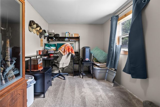 1240 E Hastings Lake Road, Jonesville, MI 49250