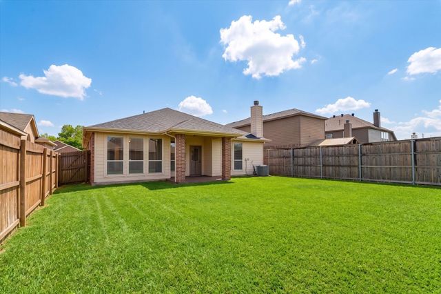 13048 Palancar Drive, Fort Worth, TX 76244