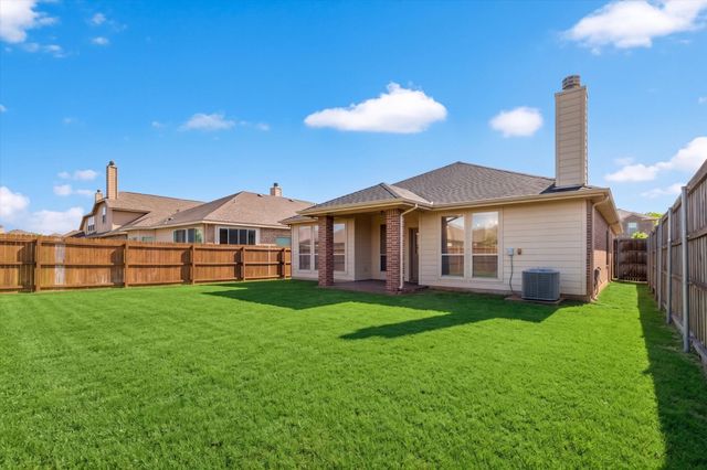 13048 Palancar Drive, Fort Worth, TX 76244