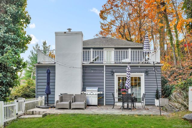 15 Beech Hill Road, Scarsdale, NY 10583