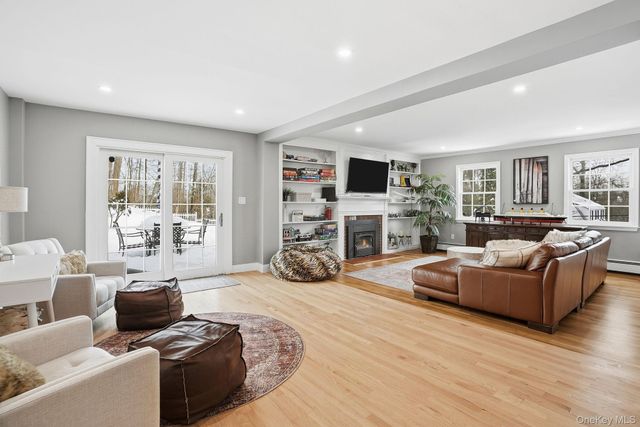 15 Beech Hill Road, Scarsdale, NY 10583