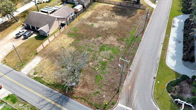 3185 Race Track Road, D'iberville, MS 39540