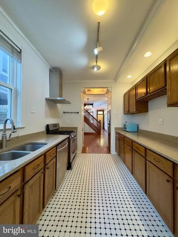 436 E RANDALL ST, Baltimore, MD 21230