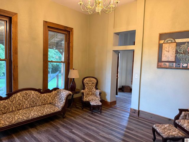 115 Pierce St, Marion, KY 42064