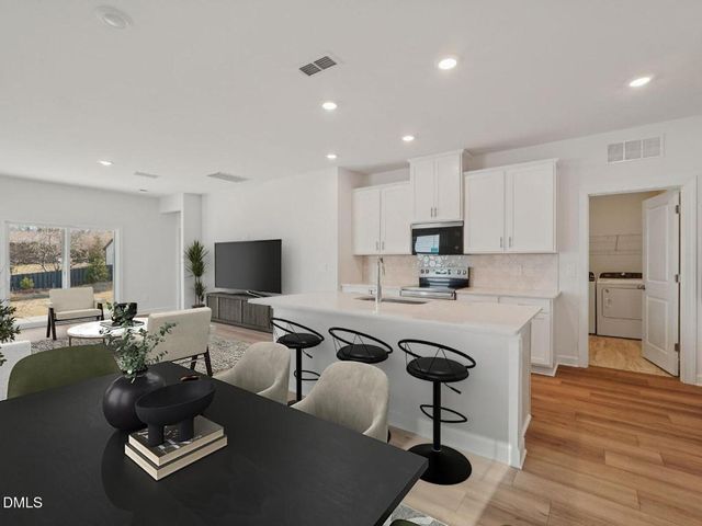 6136 Ivy Brook Trail, Zebulon, NC 27597