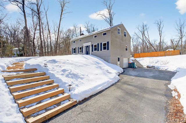 5 Terra Nova Drive, Hopewell Junction, NY 12533