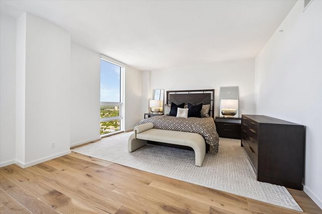 5110 San Felipe Street 314W, Houston, TX 77056