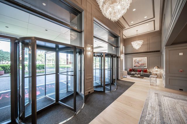 5110 San Felipe Street 314W, Houston, TX 77056