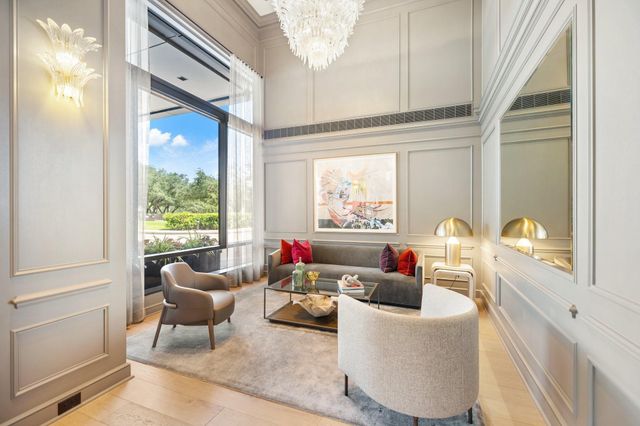 5110 San Felipe Street 314W, Houston, TX 77056